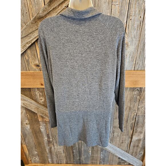 Chicos 2 (L)Acetate blend long sleeve grey button up tunic career casual EUC ^ - Picture 2 of 6